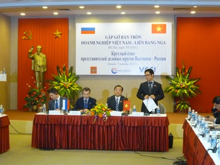 ວິສາຫະກິດຫວຽດນາມ - ລັດເຊຍ ລົງນາມໃນ ຂໍ້ຕົກລົງປຸງແຕ່ງຜະລິດ ຕະພັນກະເສດ, ການແພດ, ການທ່ອງທ່ຽວ